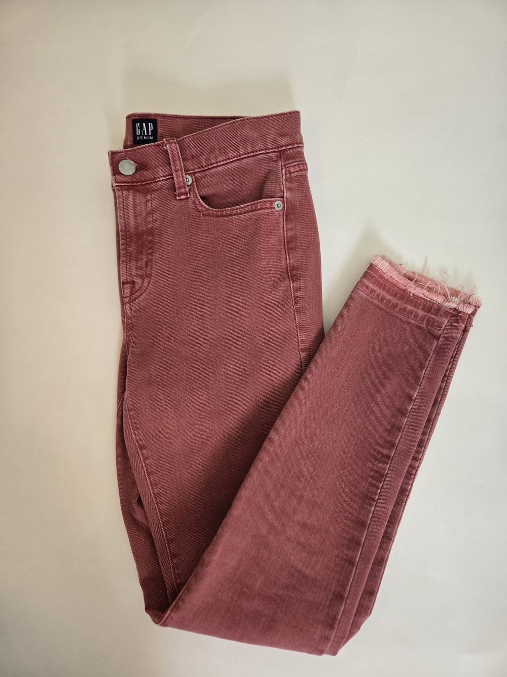 GAP Skinny Jeans Colored Denim Raw Hem Burgundy Dusty Red Ankle Crop Size 25R